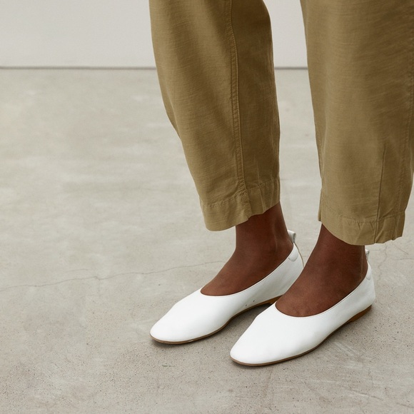 EVERLANE The Day Glove Canvas White Ivory Butter Soft Leather Ballet Flats 9 - Picture 1 of 13